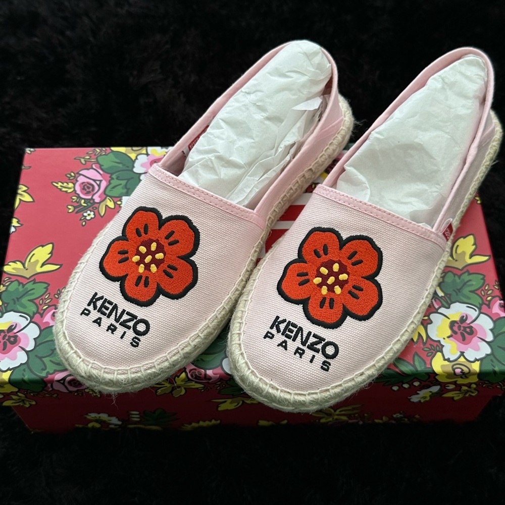 Brand new pink Espedrielles size pf 36 US size 5